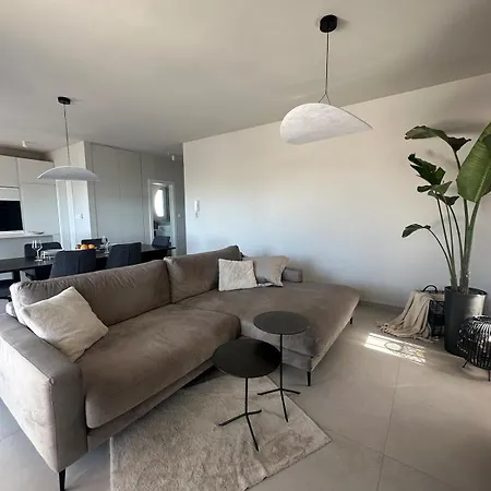 Thebeige Apartmán Kaštela